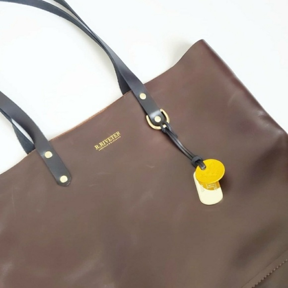 R. Riveter Special Edition Leather Tote Cavalier - Picture 2 of 8